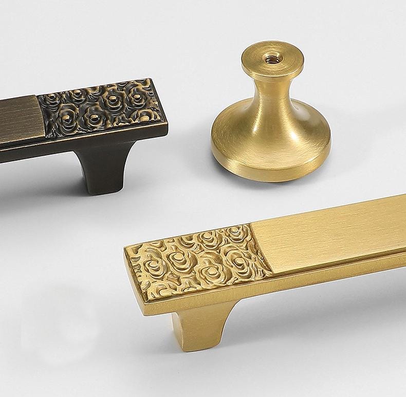 Oriental Chinese Style Solid Brass Cabinet Handles Gold Drawer Pulls Carved Pattern Furniture Knobs Art Deco Door Handles Elegant Hardware