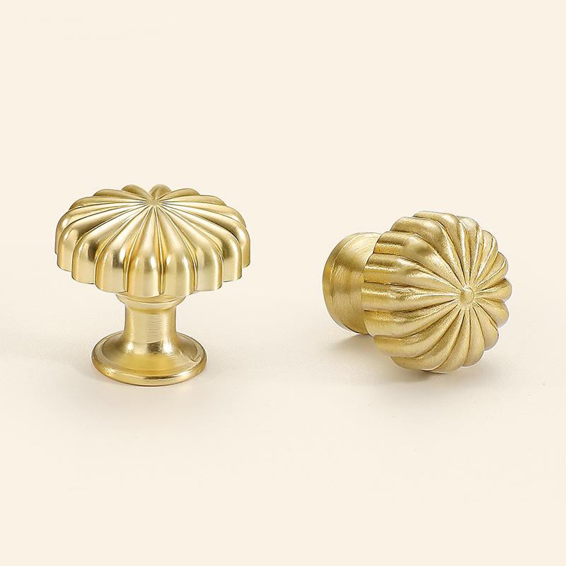 Solid Brass Fluted Cabinet Pulls & Knobs - Gold Finish for Cabinets - #2 - 30mm / 1pc