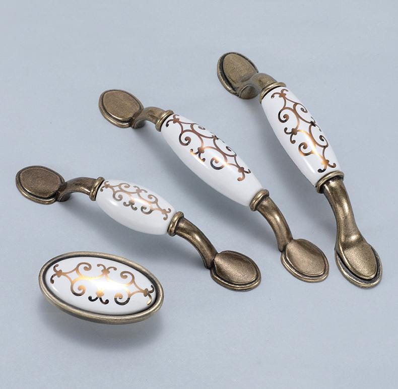 Vintage French Style Ceramic Metal Cabinet Handles Classic Bronze Drawer Pulls Floral Design Knobs Dresser Wardrobe Furniture Kitchen Decor