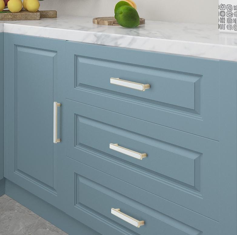 Modern Minimalist Gold Edge Metal Cabinet Handles Knobs Black White Finish Drawer Wardrobe Dresser Kitchen Furniture Luxury Hardware