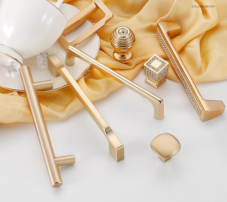 Modern Gold Metal Cabinet Handles Crystal Drawer Pulls Kitchen Wardrobe Cupboard Dresser Furniture Luxury Glam Style Polished Shiny Finish