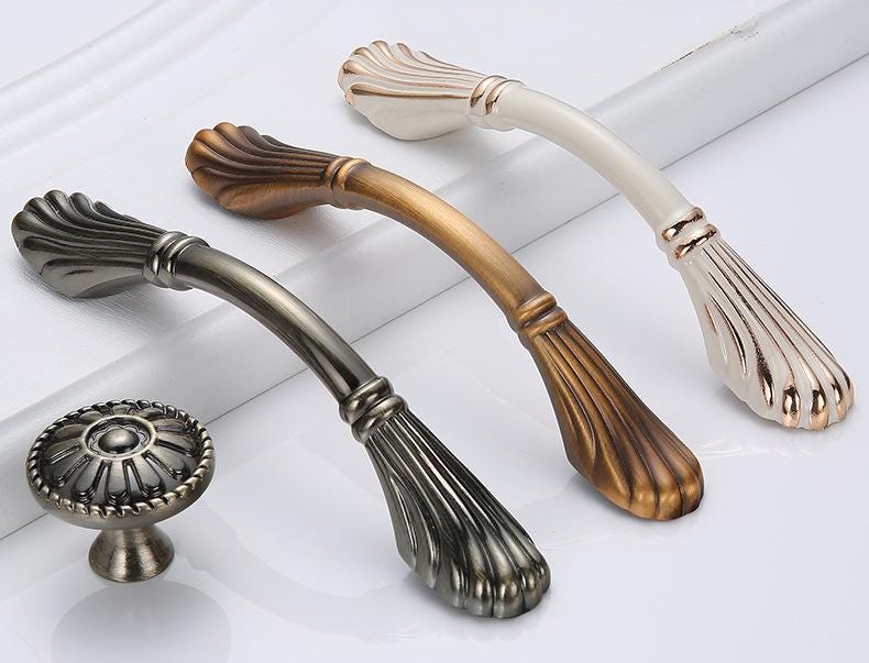 Neoclassical Art Deco Bronze White Gold Metal Cabinet Handles Elegant Drawer Pulls Furniture Knobs Dresser Closet Kitchen Cupboard Hardware