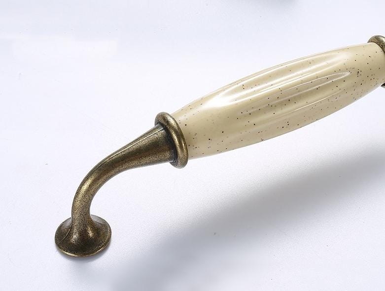Vintage Country Ceramic Metal Cabinet Pull Handles Ivory Bronze Drawer Knobs Retro Rustic Dresser Handles Antique Kitchen Furniture Hardware