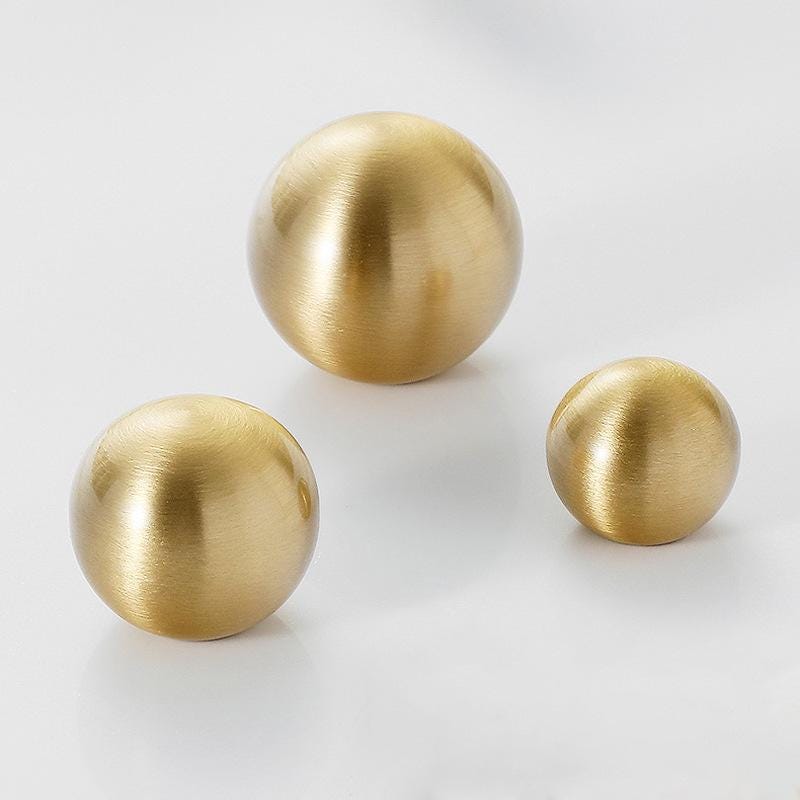 Solid Brass Cabinet Knobs Modern Round Ball Shape Minimalist Drawer Pulls Gold Finish Furniture Handles Wardrobe Kitchen Hardware