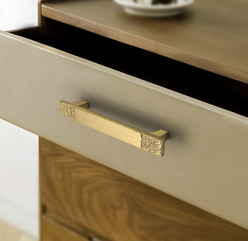 Oriental Chinese Style Solid Brass Cabinet Handles Gold Drawer Pulls Carved Pattern Furniture Knobs Art Deco Door Handles Elegant Hardware