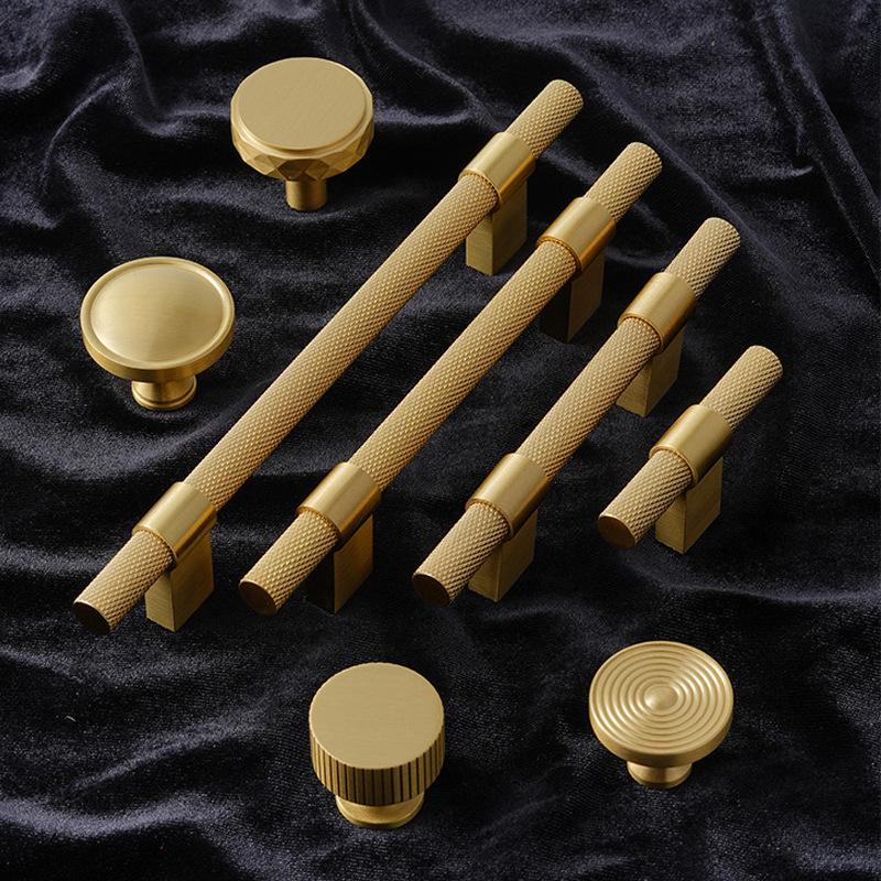 Solid Brass Cabinet Knobs Handles Set Brushed Gold Finish Modern Textured Pulls Kitchen Cabinets Wardrobe Drawers Furniture Doors