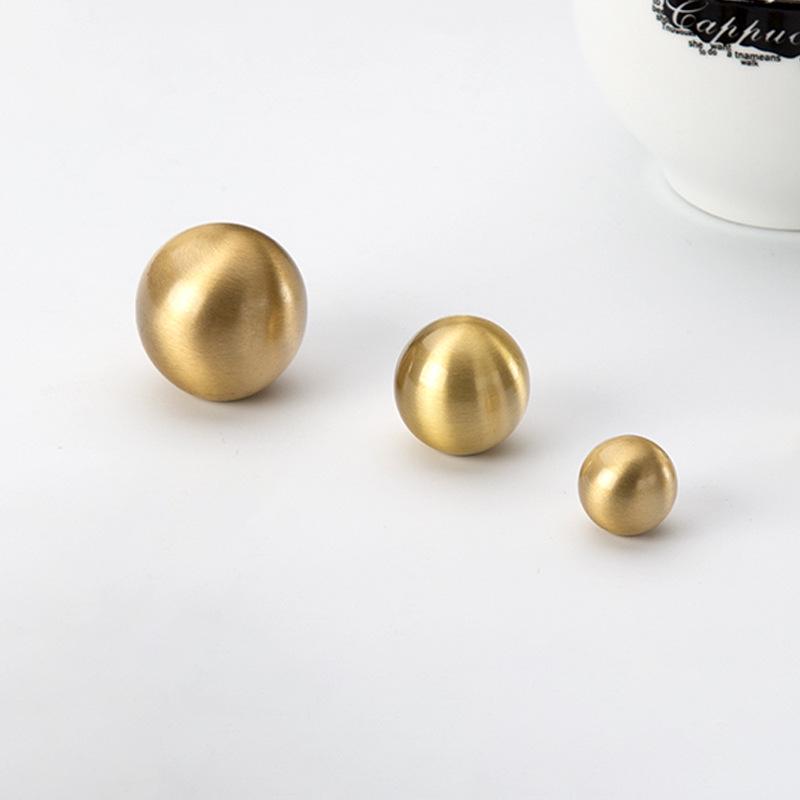 Solid Brass Cabinet Knobs Modern Round Ball Shape Minimalist Drawer Pulls Gold Finish Furniture Handles Wardrobe Kitchen Hardware