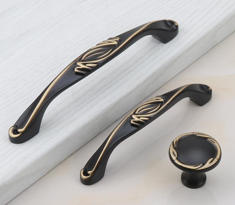 Solid Brass Floral Cabinet Pulls & Knobs - Brushed Gold Finish - #9 - 96mm / 1pc