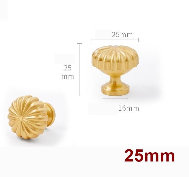 Solid Brass Floral Cabinet Pulls & Knobs - Matte Gold Finish - 30mm / 1pc
