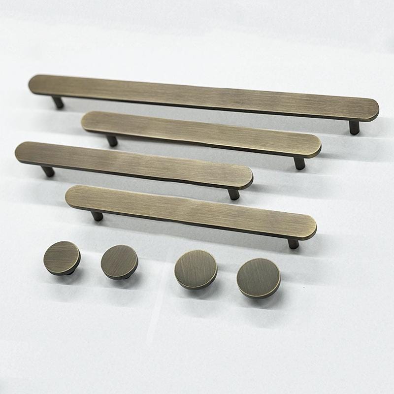 Solid Brass Round Cabinet Pulls & Knobs - Antique Bronze Finish - 96mm/140mm / 1pc