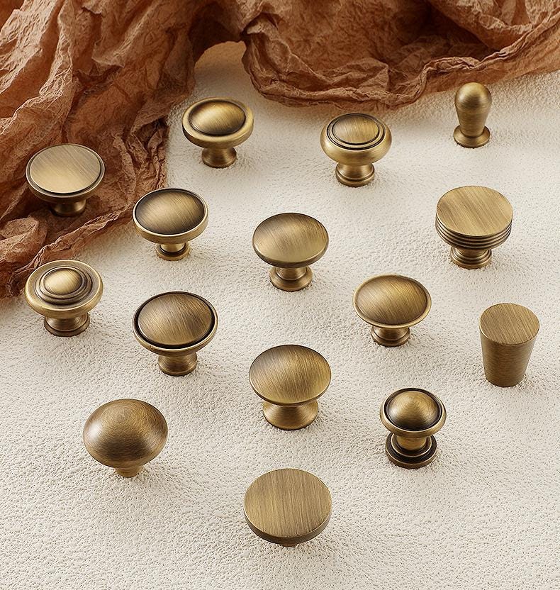 Solid Brass Round Cabinet Pulls & Knobs - Matte Gold Finish Hardware - #4 - 26mm / 1pc