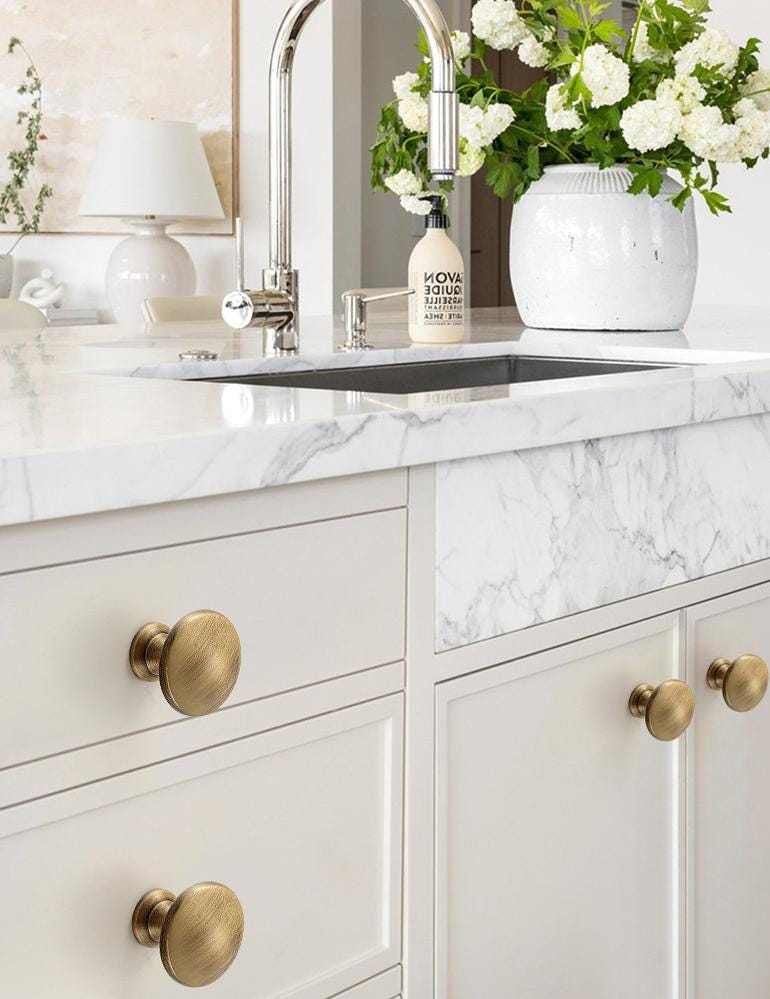 Solid Brass Round Cabinet Pulls & Knobs - Matte Gold Finish Hardware - #5 - 31mm / 1pc