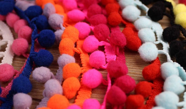 Pom Pom Ribbon Fringe Tassel Edge Trim 20mm 3/4" 18 Colors Pompom Ball Bauble Home Party Decor Sewing Curtain Cushion Garland Boho Blanket