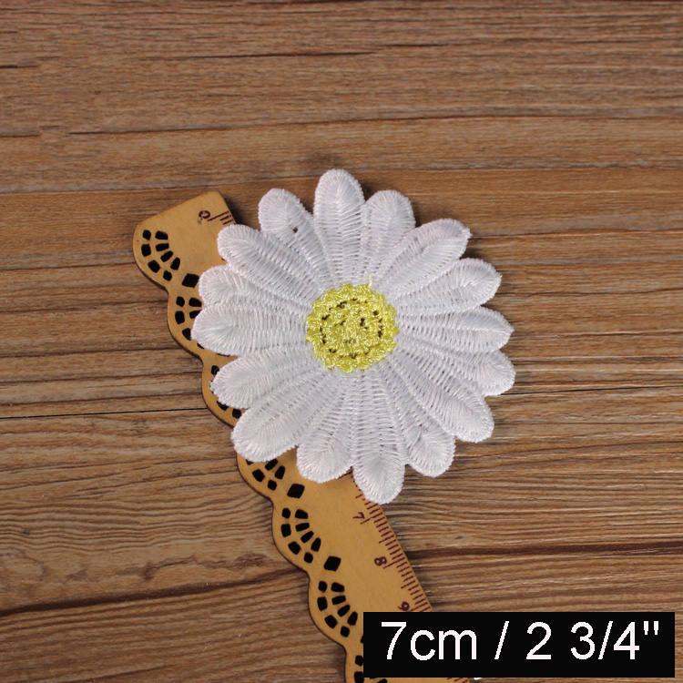 White Daisy Gerbera Flower Applique Embroidered Floral Sew-on Patch Large Big 4" Rustic Country Denim Boho Sewing Decor Clothing Kid Hat Bag