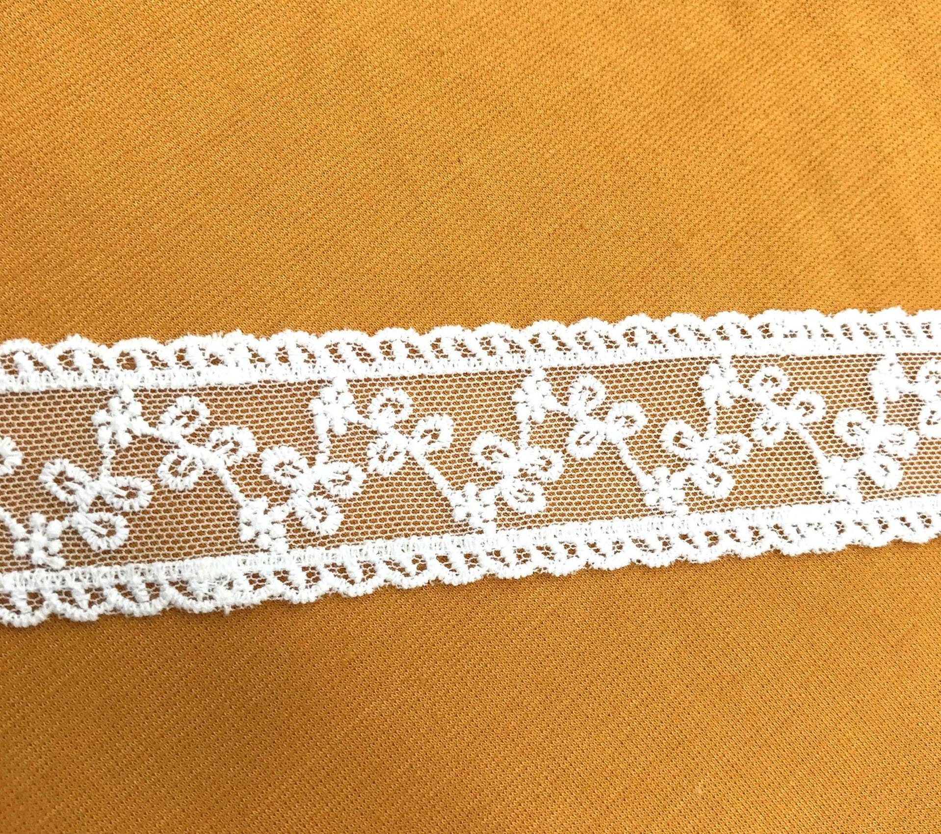 Soft Tulle Insertion Lace Trim Embroidered White 3cm Width Beautiful Netted Mesh Floral Motif Rose Wedding Sewing Decor Invitation Runner