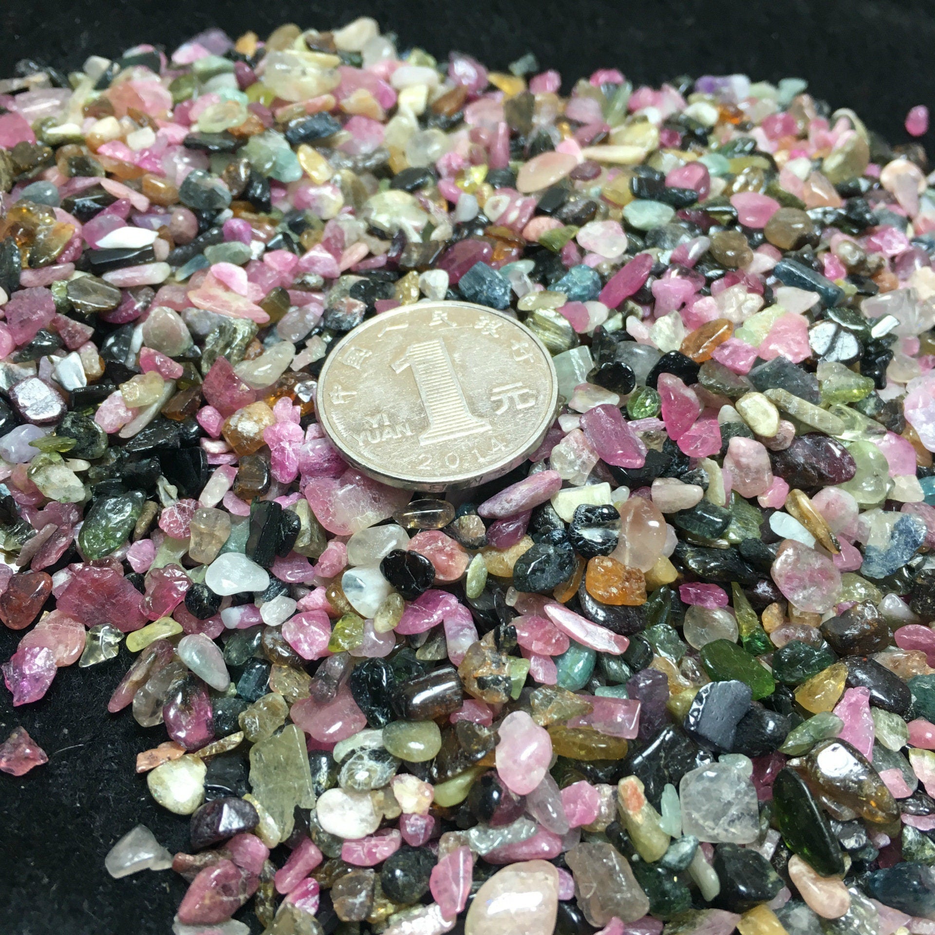 Natural Tourmaline Fish Aquarium Gravel 3.5oz Colored Vase Filler Gems Rocks Pebbles Stones For Jewelry Decor Chips Decoration Supplies