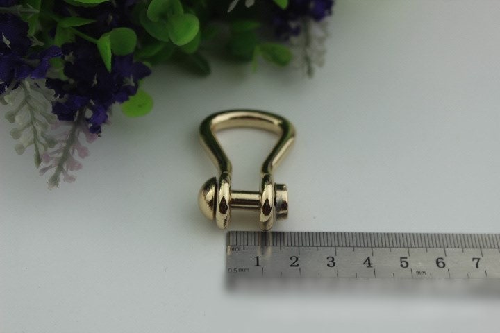 D-Ring Screw In Shackle Horseshoe Buckle Purse Strap Connector Metal Adjuster 10 mm 3/8 Inches Belt Webbing Purse Hardware Wholesale Bulk