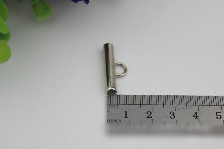 D-Rings Screw In Shackle Horseshoe Buckle Toggle Clasp Purse Strap Connector Metal Adjuster 28 mm 1 1/8 Inches Belt Purse Hardware Wholesale