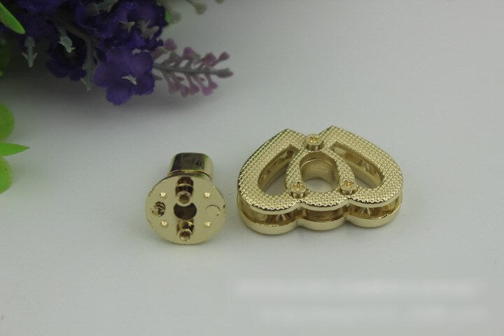 Heart Twist Turn Lock 37mm Purse Charm Organizer Luggage Hardware Antique Gold Lock And Key Closure Small Bag Clutch Metal Accessories