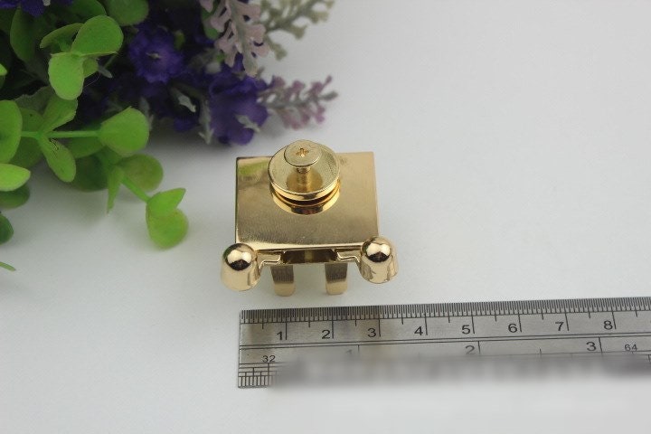 Rectangle Twist Press Lock 30mm Purse Charm Organizer Luggage Hardware Antique Gold Lock And Key Closure Small Bag Clutch Metal Accessories