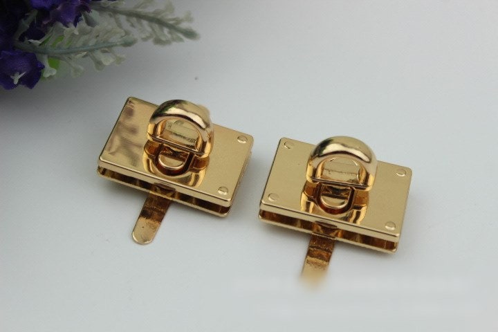 Square Rectangle Twist Turn Lock And Key Bag Hardware Light Gold Handmade Purse Handbag Making Metal 32x22mm 1 1/4 7/8" Supplies