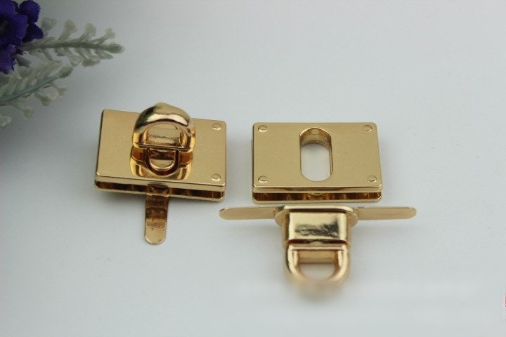 Square Rectangle Twist Turn Lock And Key Bag Hardware Light Gold Handmade Purse Handbag Making Metal 32x22mm 1 1/4 7/8" Supplies