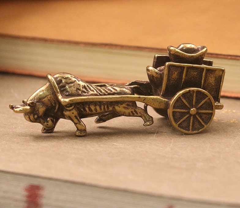 Solid Brass Old Bull Сart Zodiac Mini Figurine Concho Pendant Charm Decor Miniature Figure Keyfob Antique Color Accessories For DIY Handmade