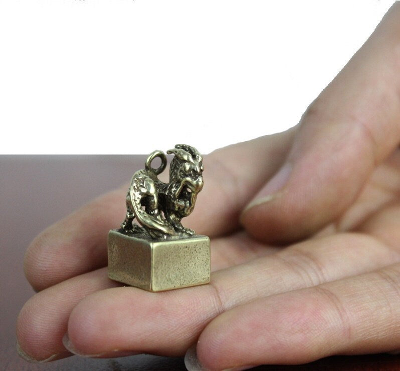 Solid Brass Old Dragon Zodiac Mini Figurine Concho Pendant Charm Decor Miniature Figure Keyfob Antique Color Accessories For DIY Handmade