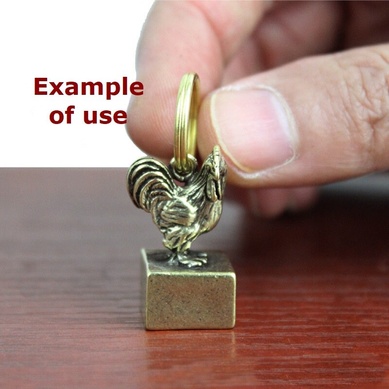 Solid Brass Old Chicken Zodiac Mini Figurine Concho Pendant Charm Decor Miniature Figure Keyfob Antique Color Accessories For DIY Handmade