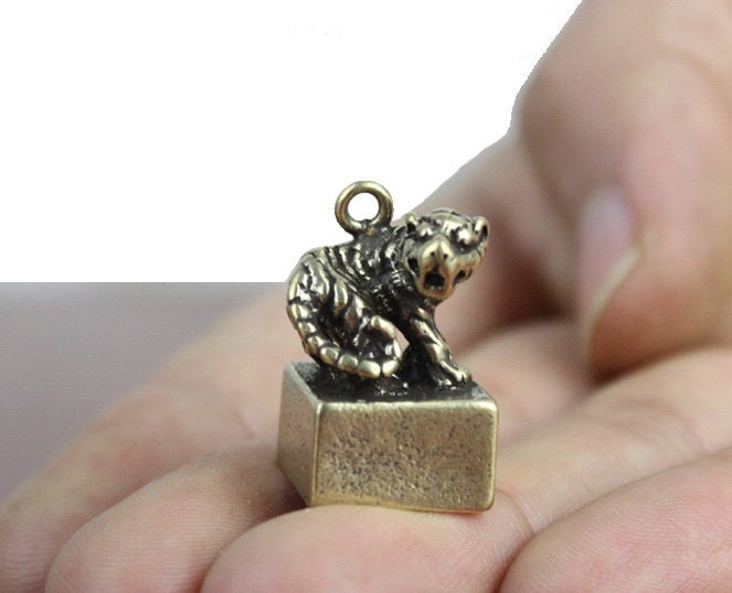 Solid Brass Old Tiger Zodiac Mini Figurine Concho Pendant Charm Decor Miniature Figure Keyfob Antique Color Accessories For DIY Handmade