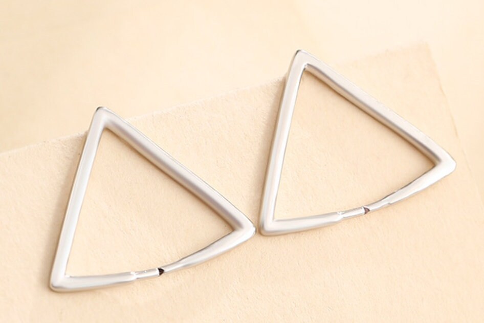 Triangle Clip Buckle Earrings Stud Setting Sterling Silver White Gold Bezel Fine 925 8-10mm For One Pearl No Prongs DIY Jewelry Wholesale