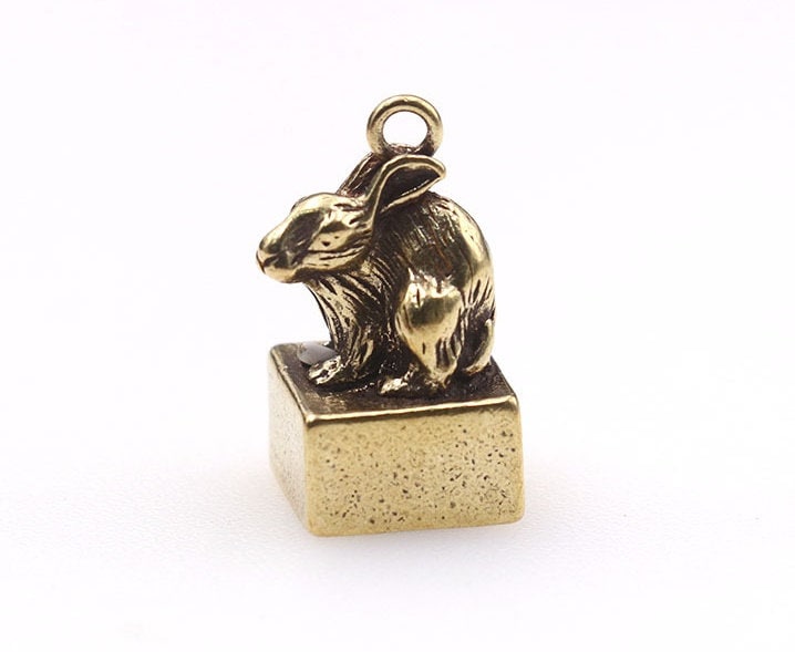 Solid Brass Old Rabbit Zodiac Mini Figurine Concho Pendant Charm Decor Miniature Figure Keyfob Antique Color Accessories For DIY Handmade