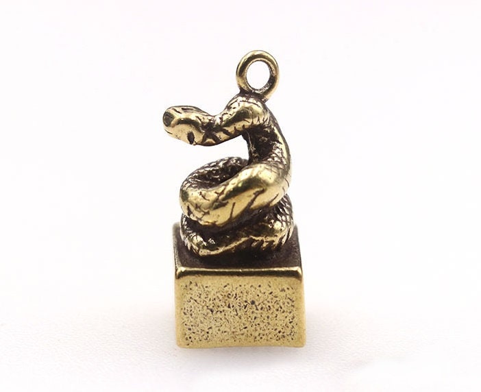 Solid Brass Old Snake Zodiac Mini Figurine Concho Pendant Charm Decor Miniature Figure Keyfob Antique Color Accessories For DIY Handmade