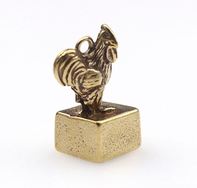 Solid Brass Old Chicken Zodiac Mini Figurine Concho Pendant Charm Decor Miniature Figure Keyfob Antique Color Accessories For DIY Handmade