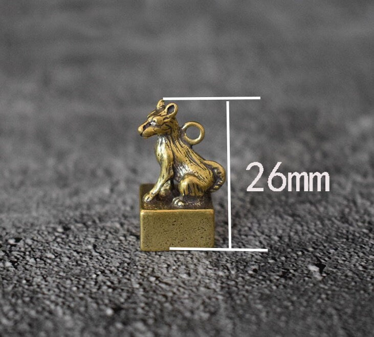 Solid Brass Old Dog Zodiac Mini Figurine Concho Pendant Charm Decor Miniature Figure Keyfob Antique Color Accessories For DIY Handmade