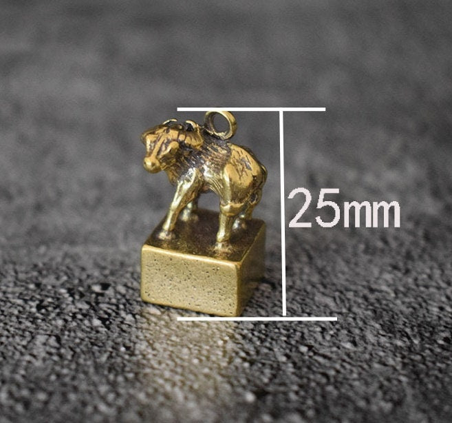 Solid Brass Ox Buffalo Zodiac Mini Figurine Concho Pendant Charm Decor Miniature Figure Keyfob Antique Color Accessories For DIY Handmade