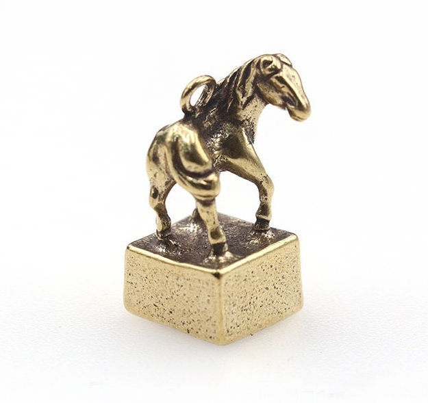 Solid Brass Old Horse Zodiac Mini Figurine Concho Pendant Charm Decor Miniature Figure Keyfob Antique Color Accessories For DIY Handmade