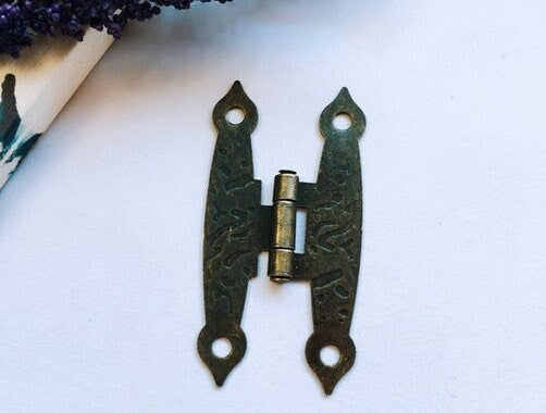 Zinc Alloy Oriental Mini Box Hinges - Antique Bronze Finish Hardware - view 6